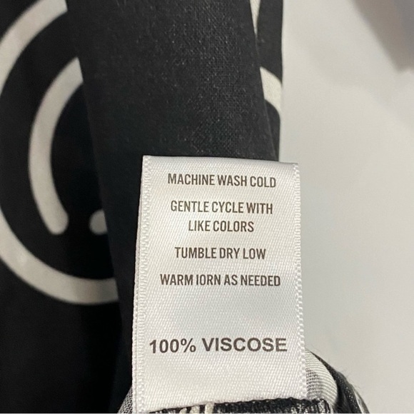 SVRN CODE Smiles Short Sleeve Button Shirt Black - Picture 7 of 7